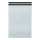 Witte verzendzak 260x350mm van CoEx LDPE met zwarte plakstrip voor het veilig verzenden van pakketten en post.